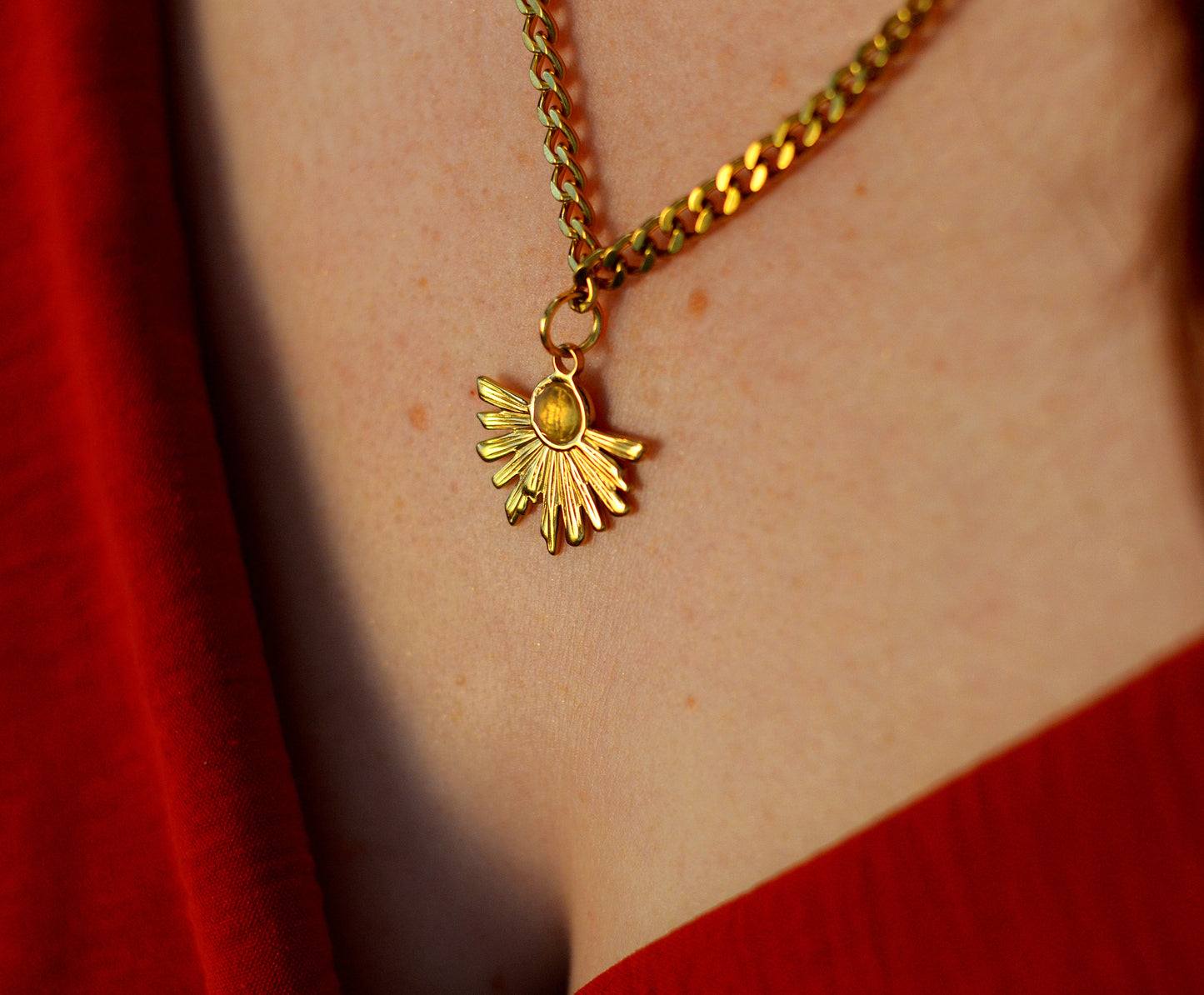 Collier Damascena