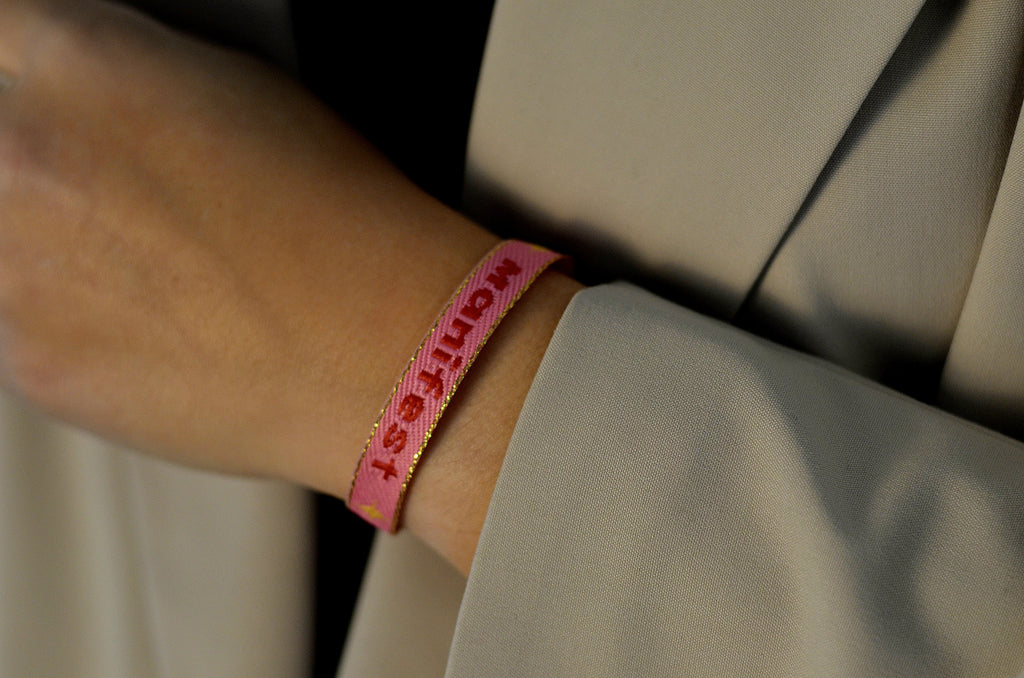 Bracelet Manifest