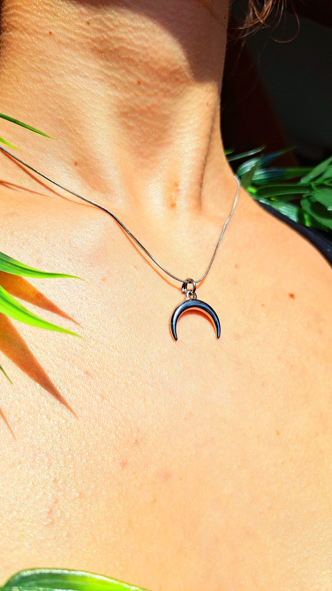 Collier Lunae