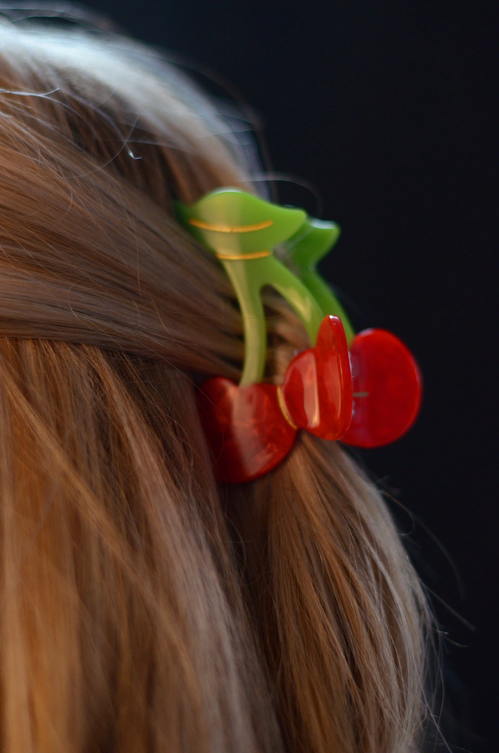 Pince à cheveux cherry